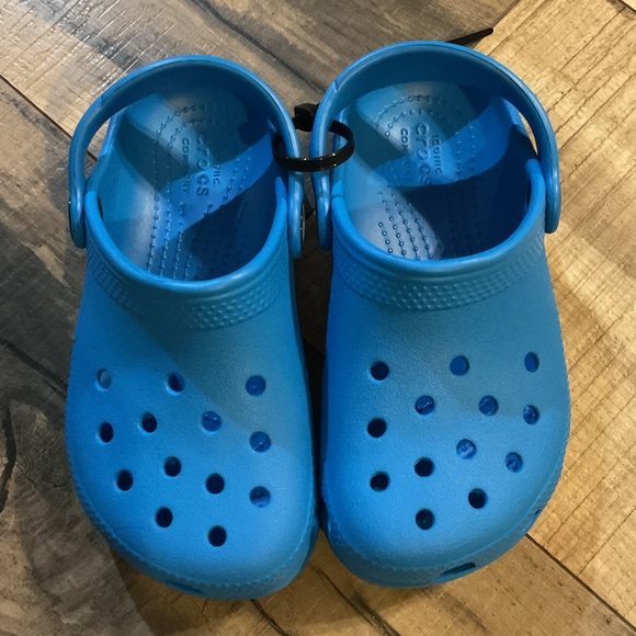 NWOT Crocs 204536 Kids Classic Clog Slip Bright Cobalt Blue Unisex Toddler C10 - Picture 1 of 6